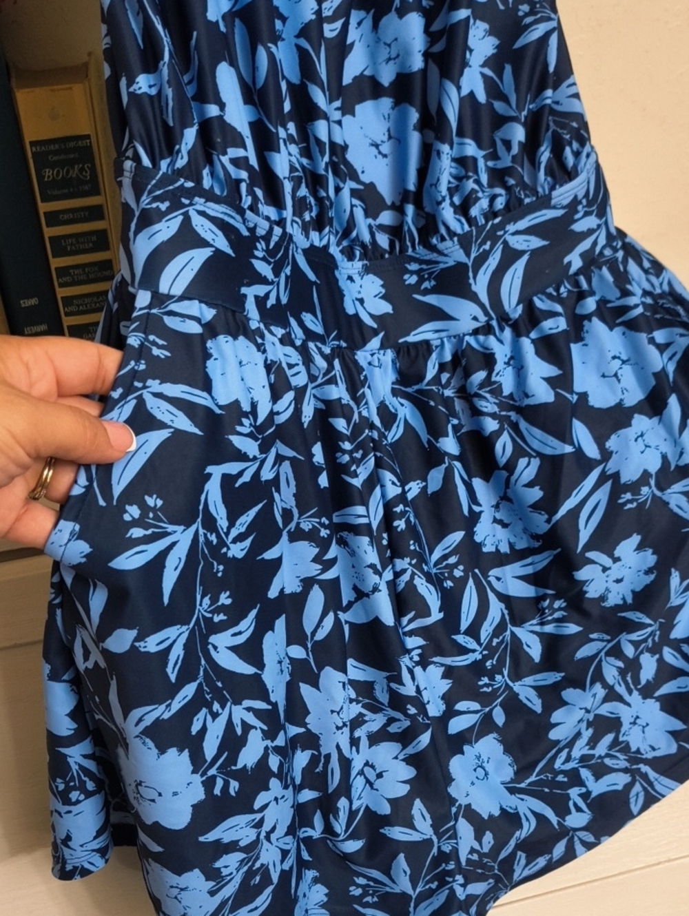 Romper Swimsuit One Piece Navy and White Floral Cruise Pool Vacation Beach Large - Picture 4 of 9